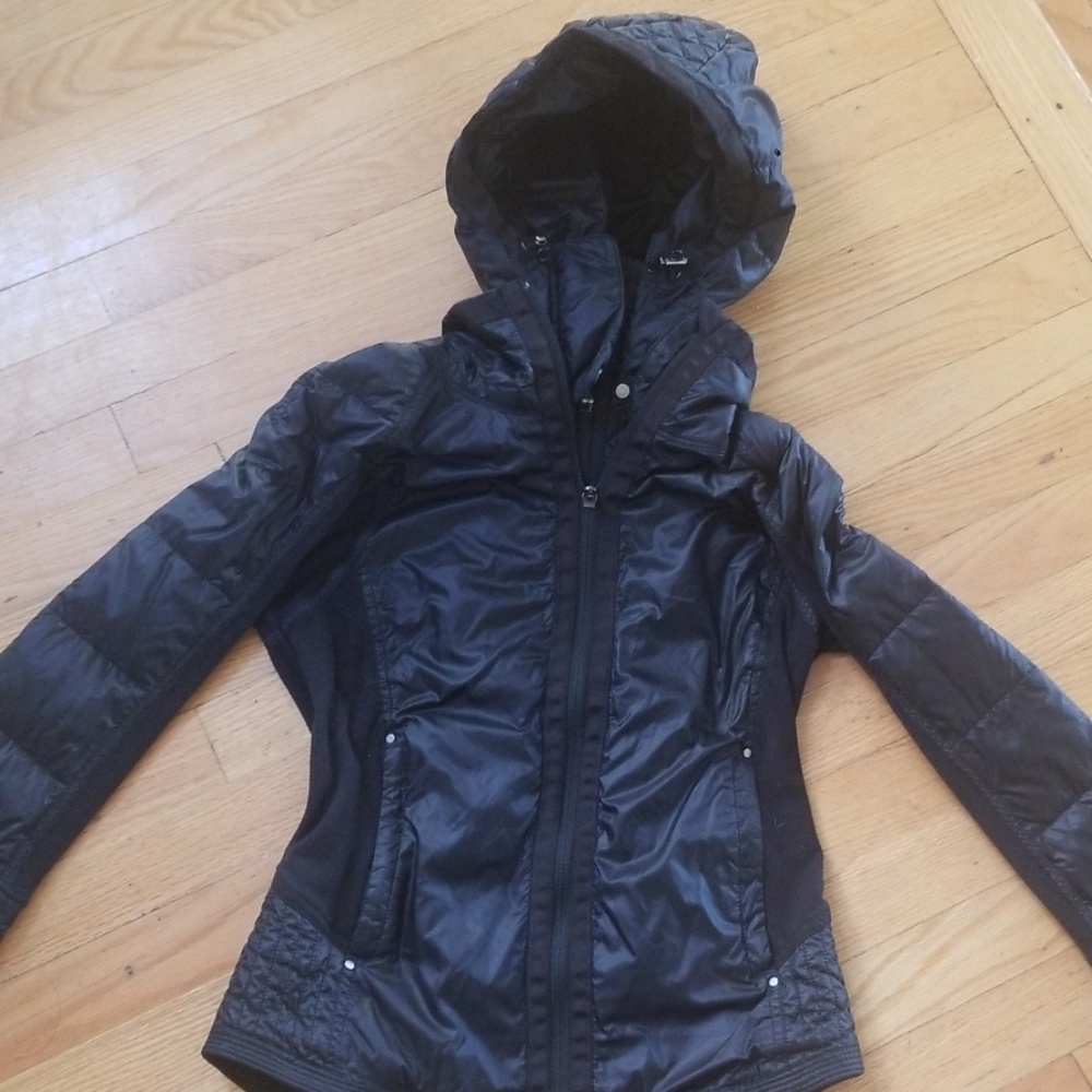 Lululemon Run bundle up jacket